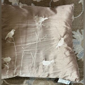 19” Square Pillow Embroidered Taupe & Crème Bird Design